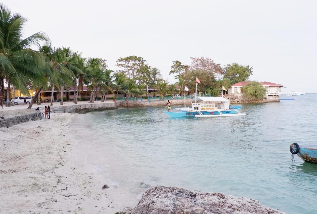 Stay And Fly At Amani Grand Resort Residences Île de Mactan Extérieur photo